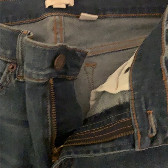 J. CREW stretch dark distressed skinny jeans - Picture 7 of 8